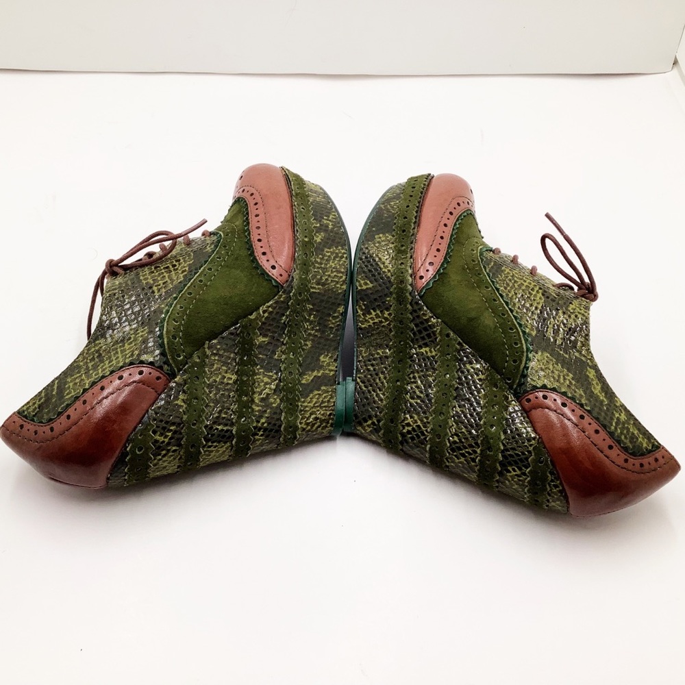 🆕{Poetic Licence} Wild Safari Oxford Wedge - Picture 9 of 16